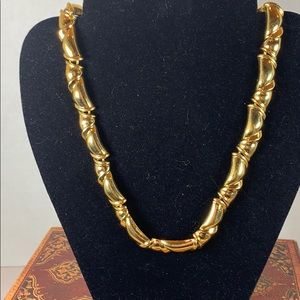 Gold tone Fashion Necklace